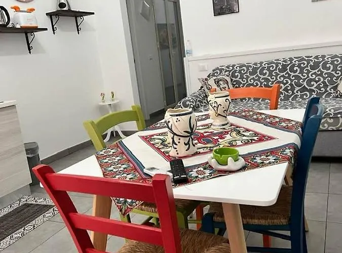 La Casa Di Bella Πανσιόν Παλέρμο