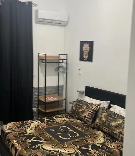 La Casa Di Bella Πανσιόν 4*